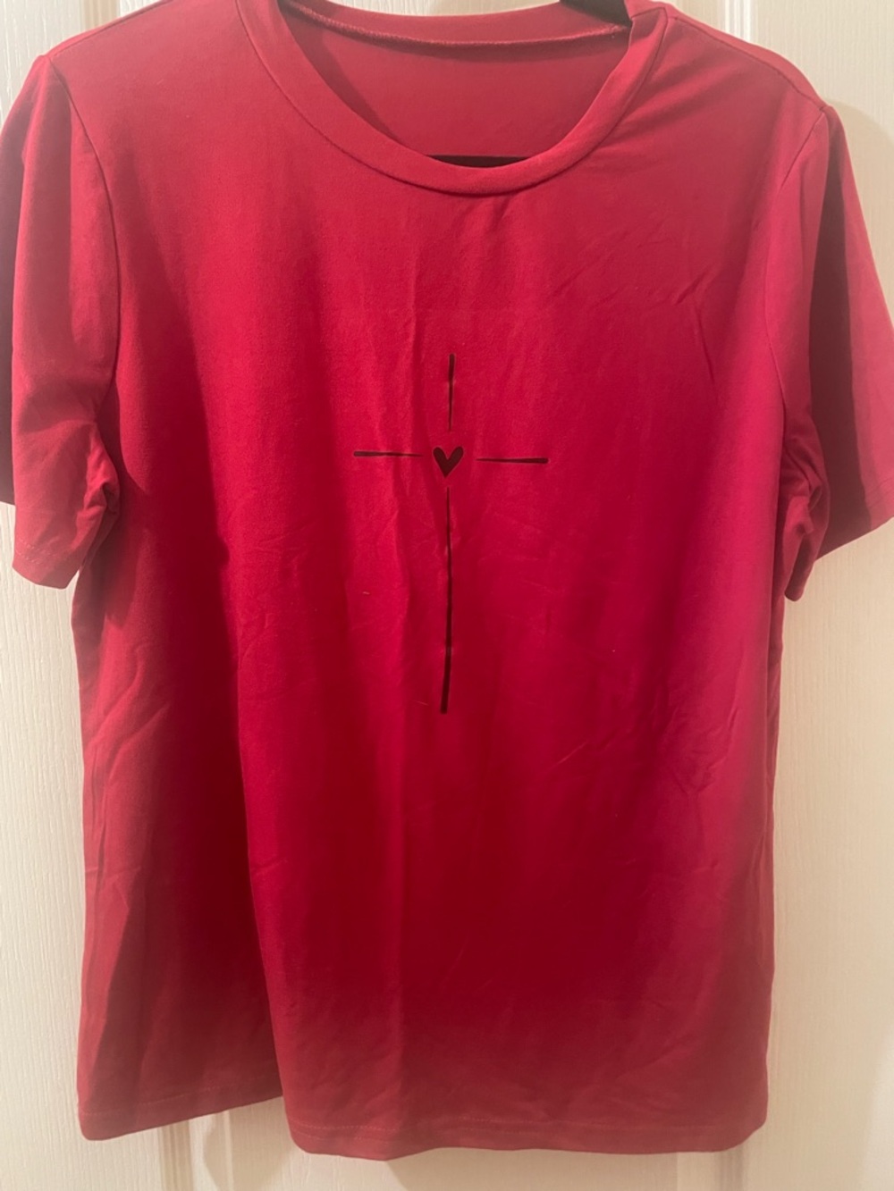 SHEIN Red Cross Heart Graphic Women's Tee